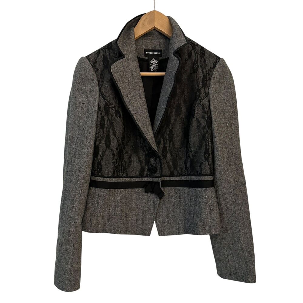 Sutton Studios Grey Wool and Black Lace Double Button Lined Short Blazer Size 4